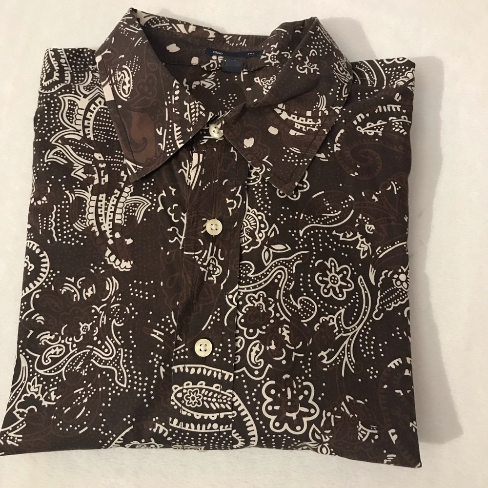Men’s Gap Shortsleeved Paisley Button Down
